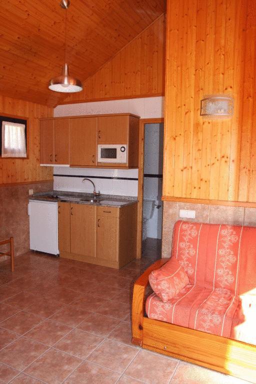 Camping Iratxe Ciudad De Vacaciones Ayegui Bilik gambar