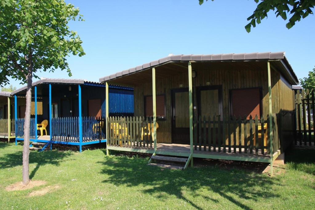 Camping Iratxe Ciudad De Vacaciones Ayegui Bilik gambar